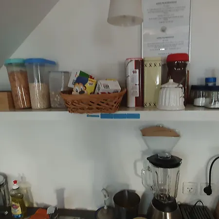 宏迪戈尔德住宿加早餐酒店 2*