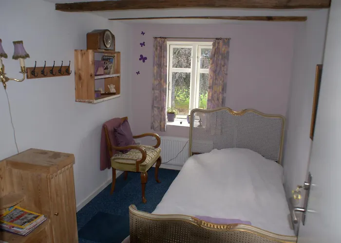 Bed & Breakfast Holtegaard 2*